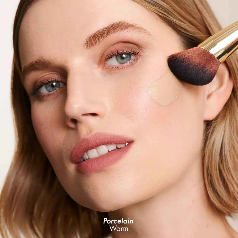 Long Wear Mineral Foundation SPF 20 | Giordani Gold | Oriflame