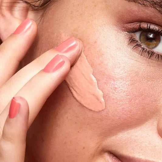 OnColour Peach Glow Perfector | Oriflame